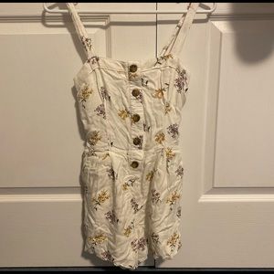 Hollister XS floral romper with adjustable straps